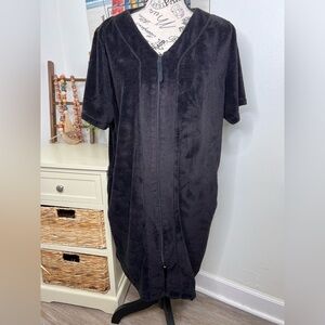 Croft & Barrow Embossed Knit Terry Zip Robe